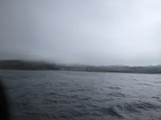 Nazaré dans la brume